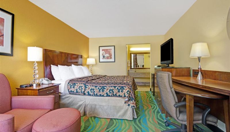 Kamer - Days Inn by Wyndham Norfolk Military Circle