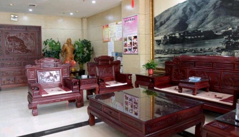 Area esterna dell'hotel - Shengqian Business Hotel