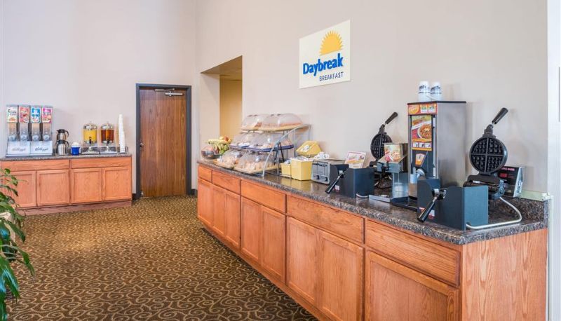 Innenbreich - Days Inn by Wyndham Kirksville