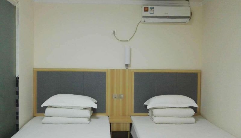 Camera - Rongxin Business Hotel (Railway College Store)