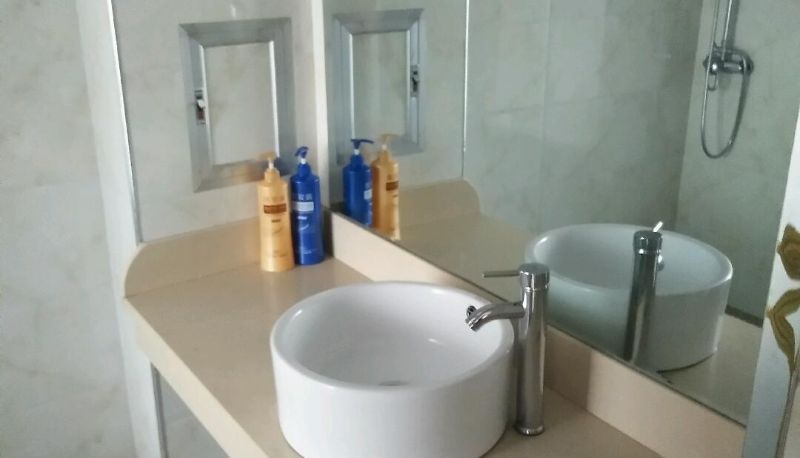 Camera - Yizhi Business Hotel