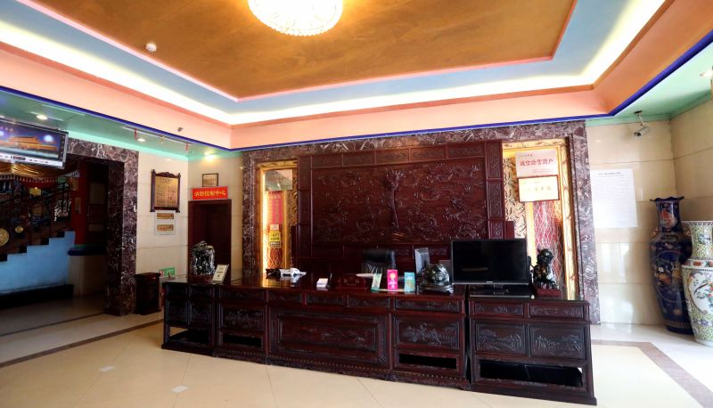 Extérieur de l'hôtel - Golden Sun Hotel