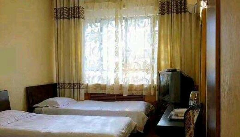 Camera - Kuitun Zhongyuan Hotel