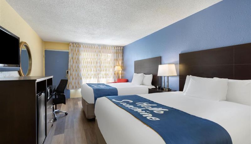 Chambre - Days Inn by Wyndham Greensboro Airport
