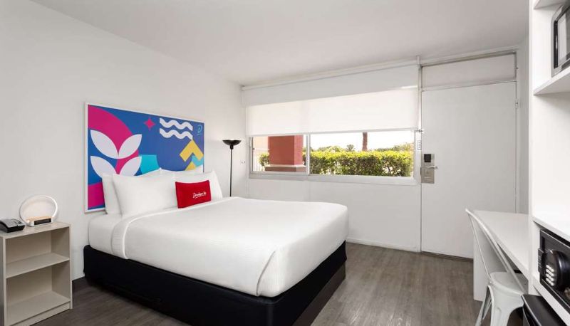 Camera - Baymont by Wyndham Orlando North Millenia