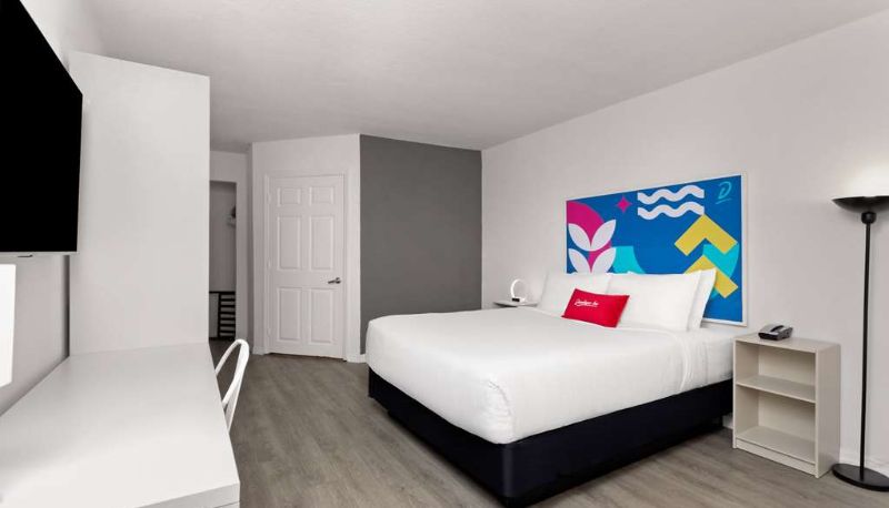 Camera - Baymont by Wyndham Orlando North Millenia