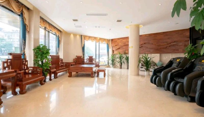 Hotel Außenbreich - Tiantian Hotel (Guigang Wanda Plaza Branch)