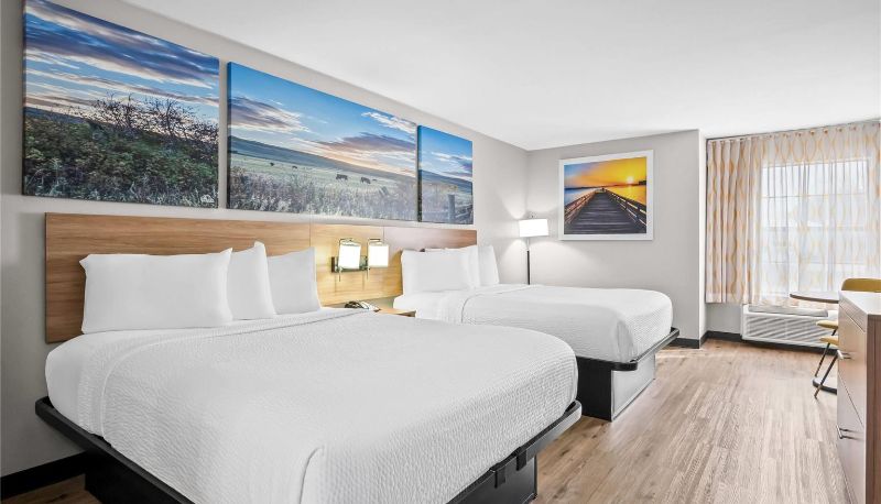 Room - Days Inn by Wyndham Dallas Plano