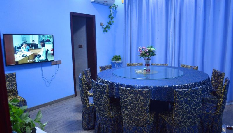 Area esterna dell'hotel - Sunshine Inn
