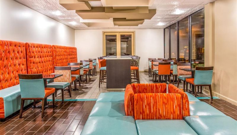 Lobby - Days Inn by Wyndham Fort Lauderdale Airport Cruise Port