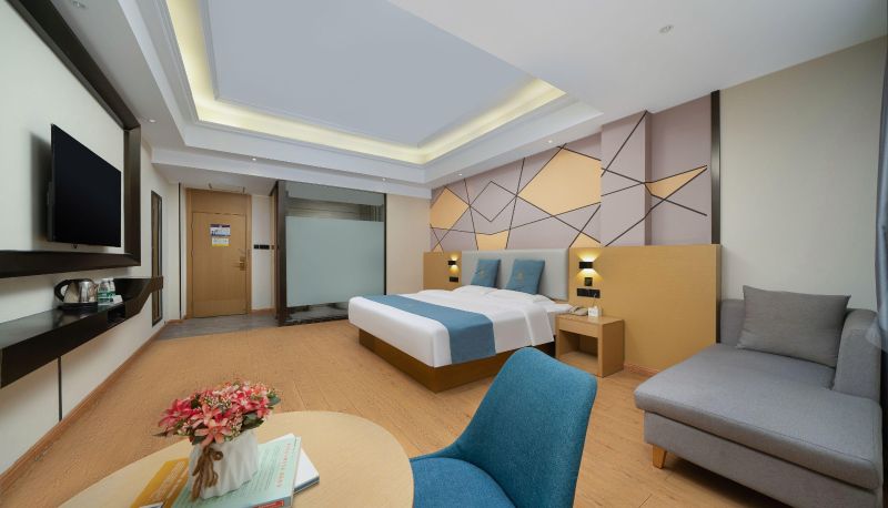 Camera business - No.1 Hotel
