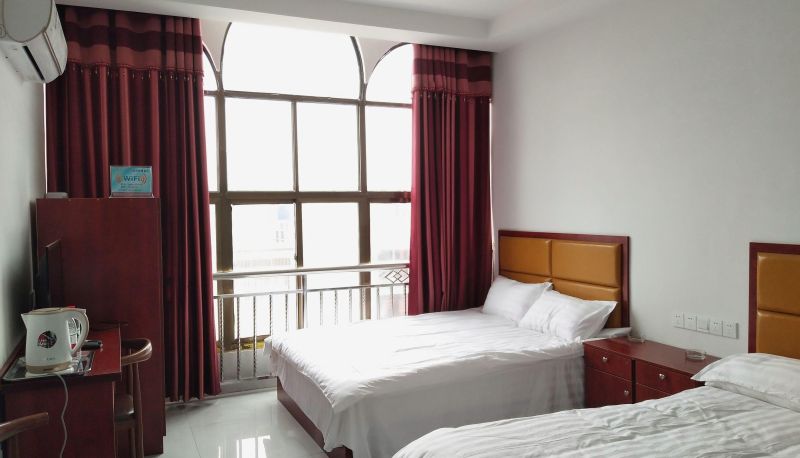 Widok na zewnątrz - Yiju Hotel