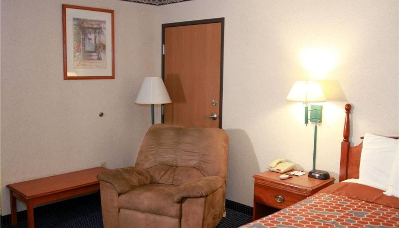 Camera - Travelodge by Wyndham Guymon