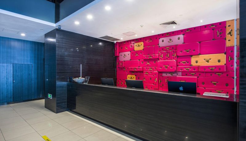 Zona exterior del hotel - Victoria Hotel (Foshan Zumiao Subway Station Store)