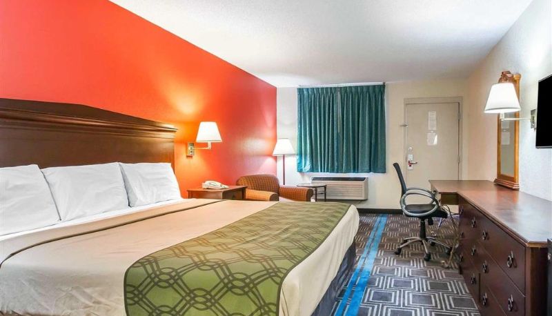 Camera - Econo Lodge Lanett