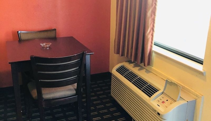 Standaardkamer - Executive Inn & Suites