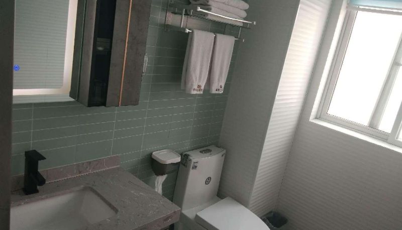 Camera business - Pai Hotel (Heze Juye Huaguan Road Branch)