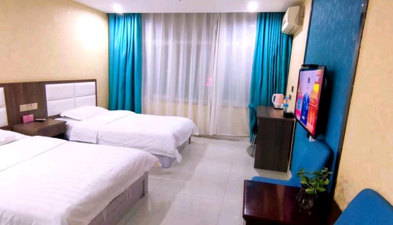 Habitación corporativa - Home Inn - Fukang Old Bus Station Paibai Cloud Hotel