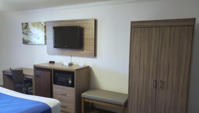 Info - Exchange Club Motel
