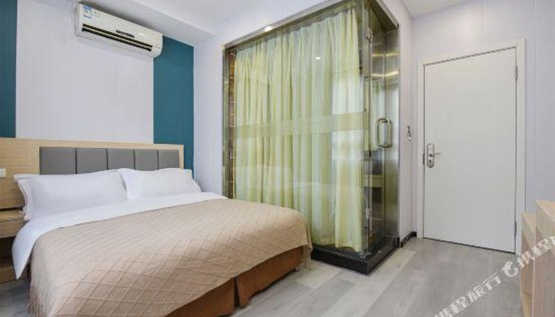 Camera - Alana Holiday Hotel (Chongqing Yujiagang Heavy Medical University Affiliated No.1 Hospital)