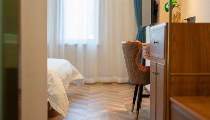 Camera - TIanjin Hotel Information