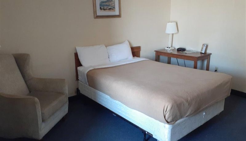 Zimmer - Travelodge by Wyndham Virginia Beach Bay Beach