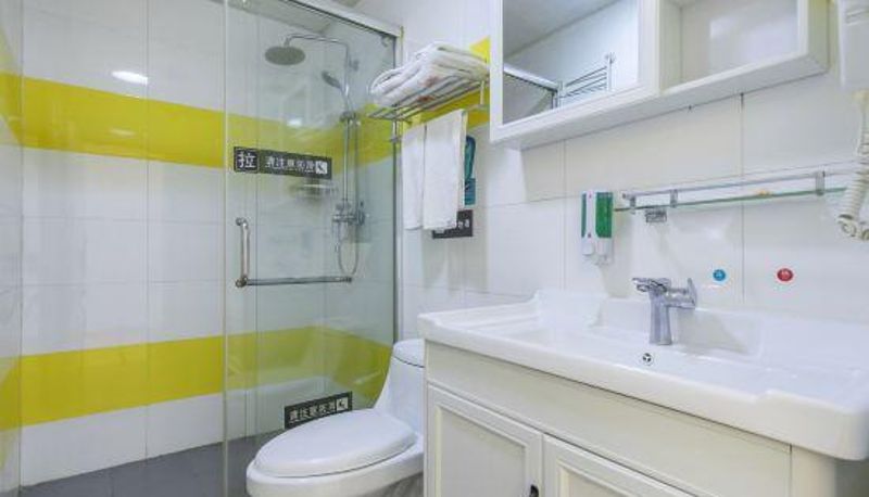 Business-Zimmer - 7 Days Inn Tianjin Jintang Main Road Pipe Company Light Rail Station