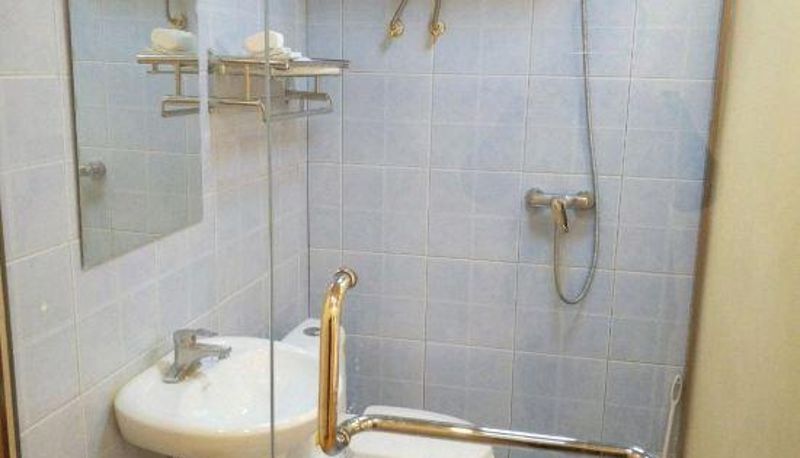 Zimmer - Walker Express Hotel