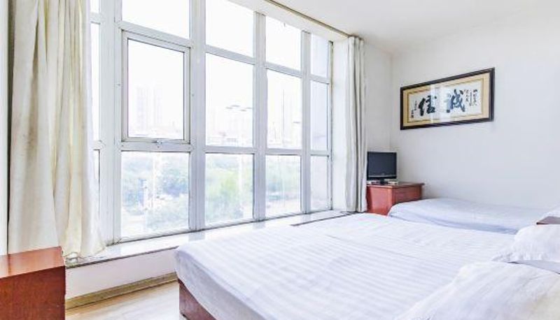 Zimmer - OYO Tianjin Longfa Hotel