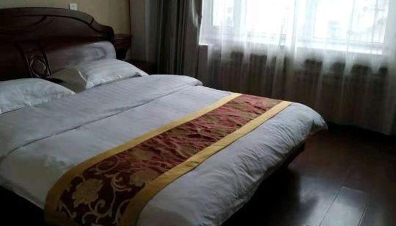 Zimmer - Fuyuan Jinya Express Hotel