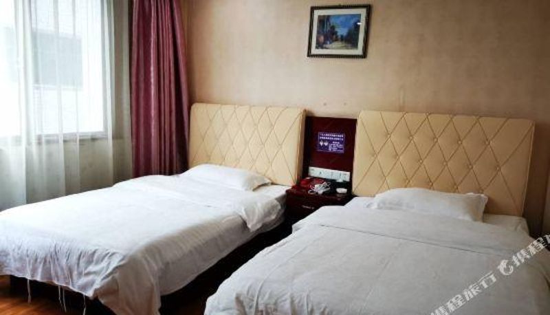 Zimmer - Pengcheng Business Hotel