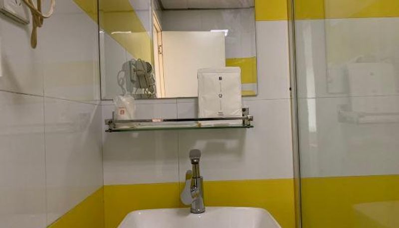 Zimmer - 7 Days Inn (Lintao Chengshi Golden Street)