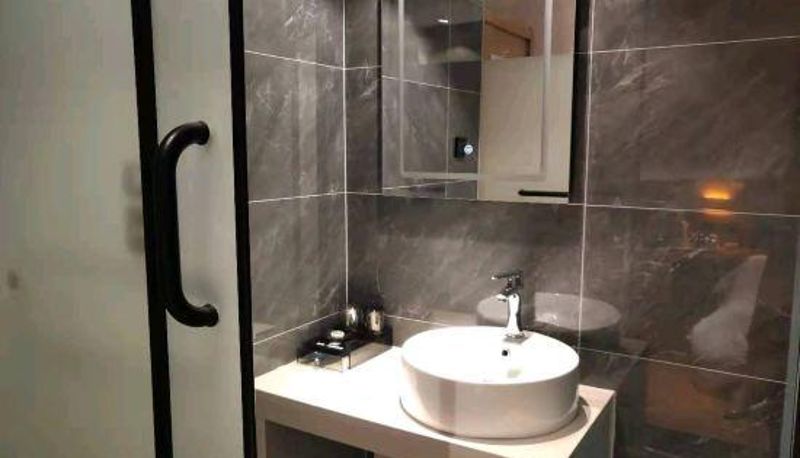 Camera - Xichuan Aishang · Selected Hotel