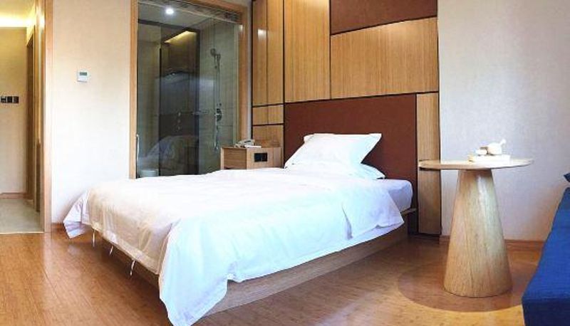 Zimmer - Quanjiao Four Seasons Hotel