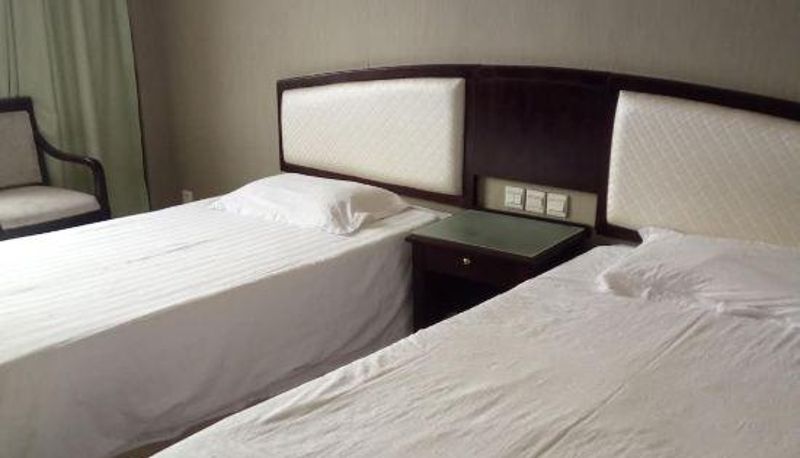 Zimmer - Jianli Jingnan Hotel