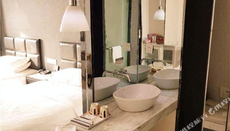 Camera - Delong Boutique Hotel