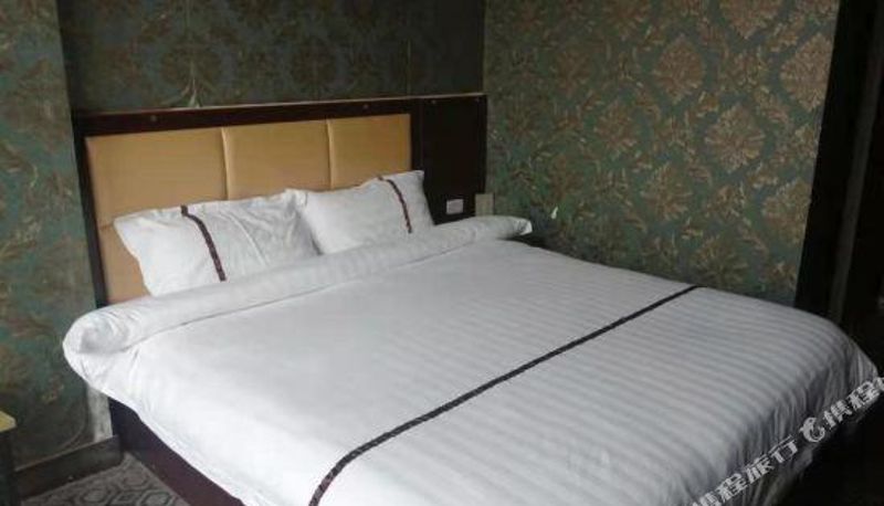 Camera - Qingxu Xincai Express Hotel