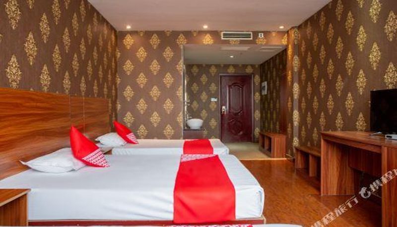 Camera - Yiyuanting Business Hotel