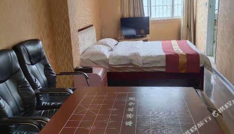 Zimmer - Dafang Sanhe Hotel
