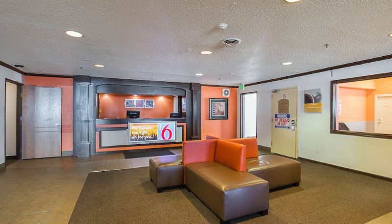 Salón - MOTEL 6 CROSSROADS MALL-WATERLOO