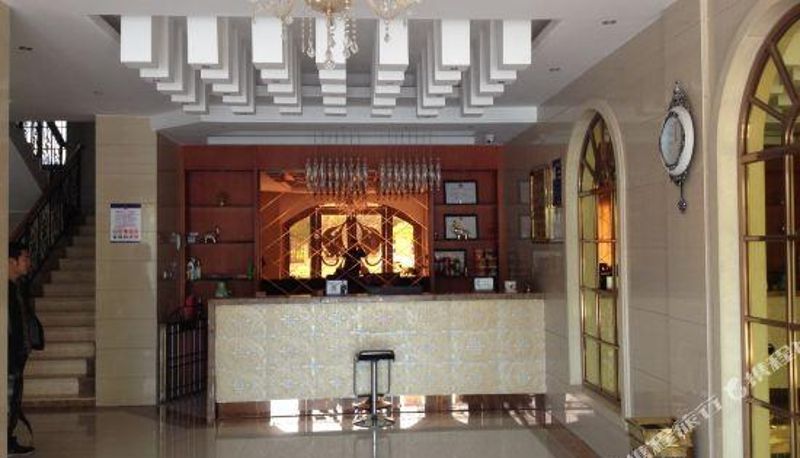 Suite - Holiday Inn Dawu Longsheng