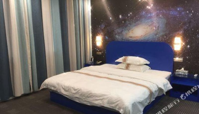 Zimmer - Zhaoping Wittes Theme Hotel