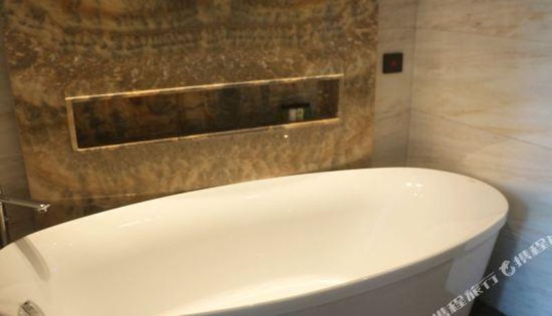 Pokój z widokiem na góry - Zhushan Nanshan Hotel
