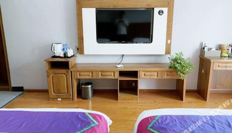 Camera - Daoyao Tiantai Hotel