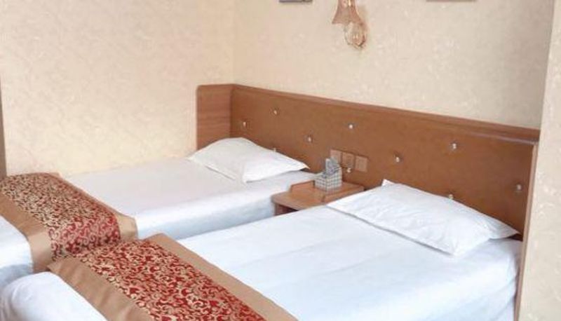 Zimmer - Changhai Golden Lily Hotel