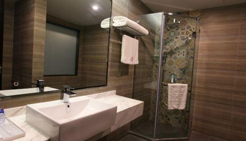 Camera - Tiantangzhai the Royal Water Hotel
