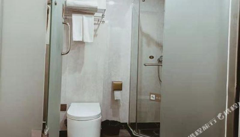 Zimmer - Holiday Inn Liyang Peninsula (RT-Mart)