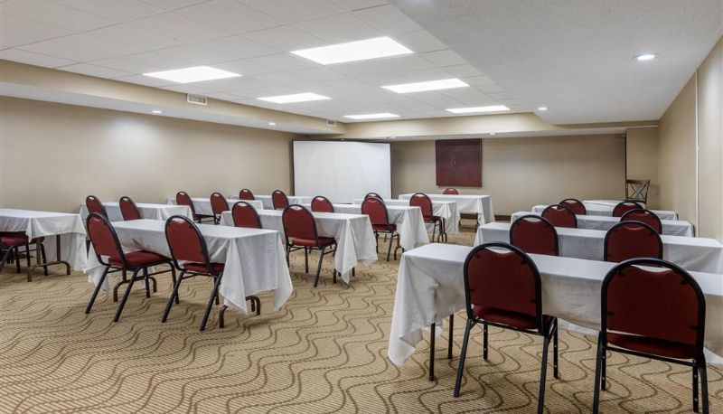 Sala de conferencias - Comfort Inn Arlington Heights-OHare Airport