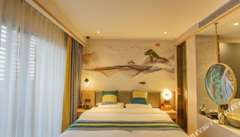 Kamer - man feng four seasons plus hotel