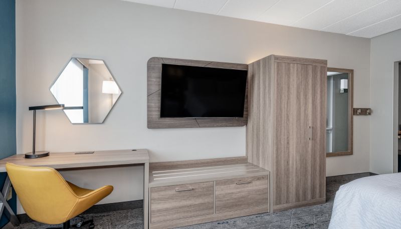 Habitación - Holiday Inn Express & Suites COLUMBUS AIRPORT by IHG